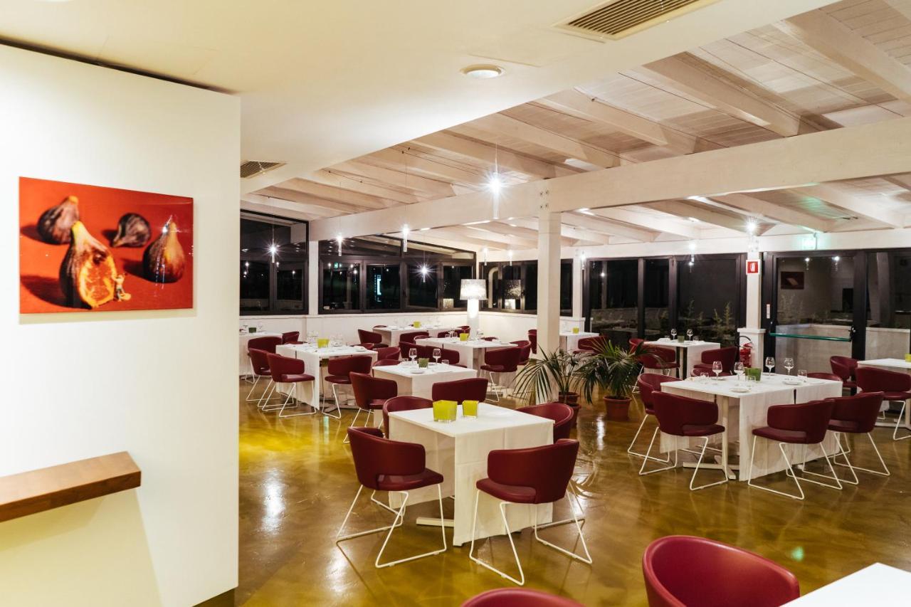Unaway Hotel Фабро Экстерьер фото